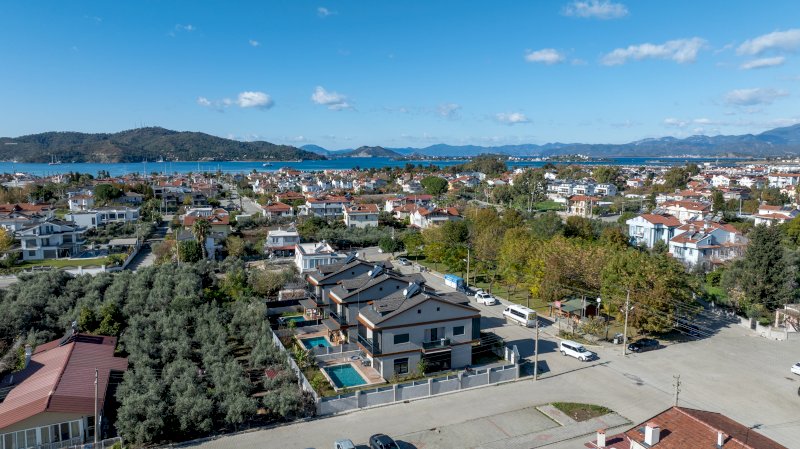 EKİZ VİLLALARI 1772/2